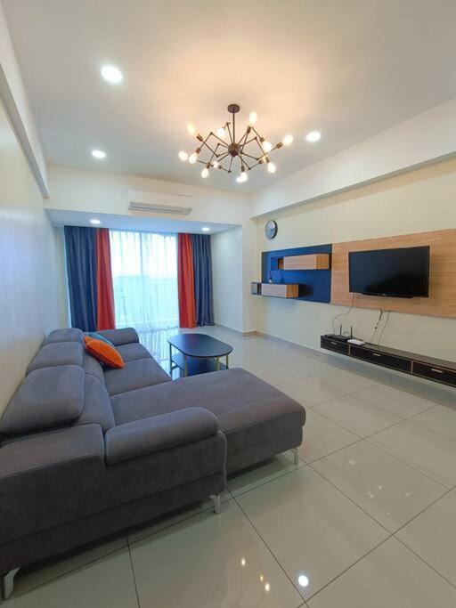 Joyful Sitiawan Skygarden Swimming Pool Lejlighed Seri Manjung Eksteriør billede